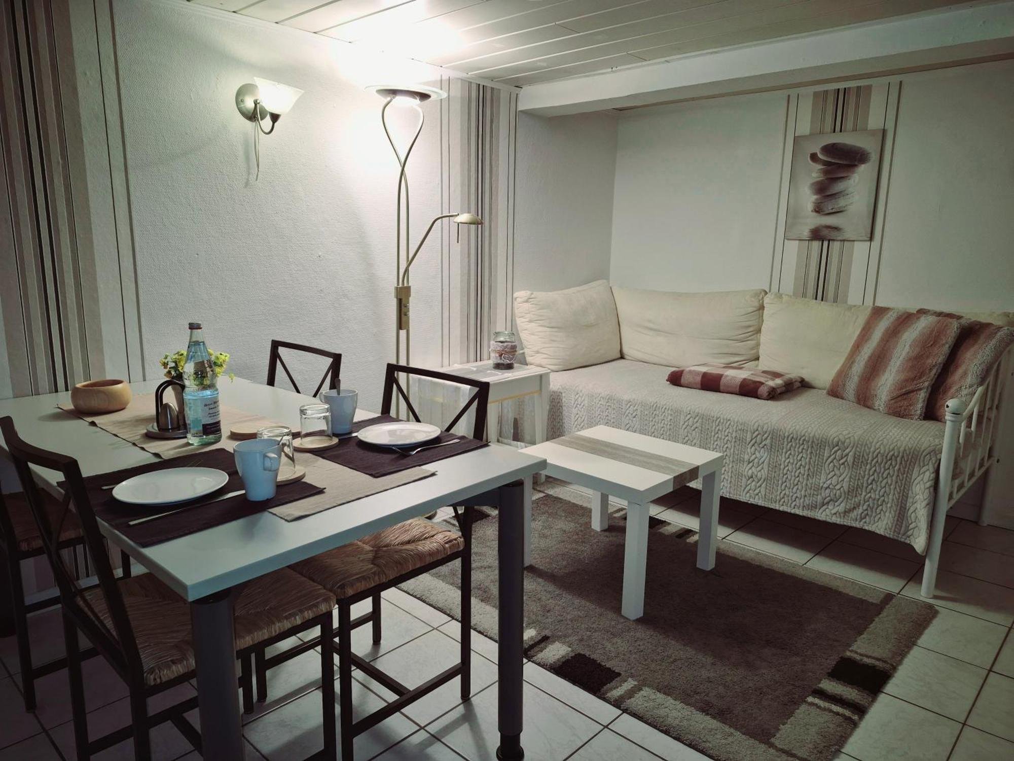 Apartamento Untergeschoss, Kaelder, Basement In Ruhiger Wohngegend Flensburgo Exterior foto